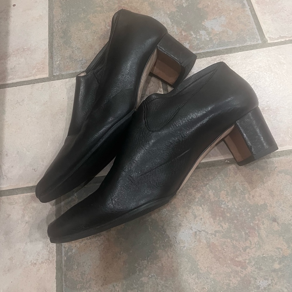 Manolo Blahnik soft black leather booties ankle block heel 39 - Picture 9 of 9